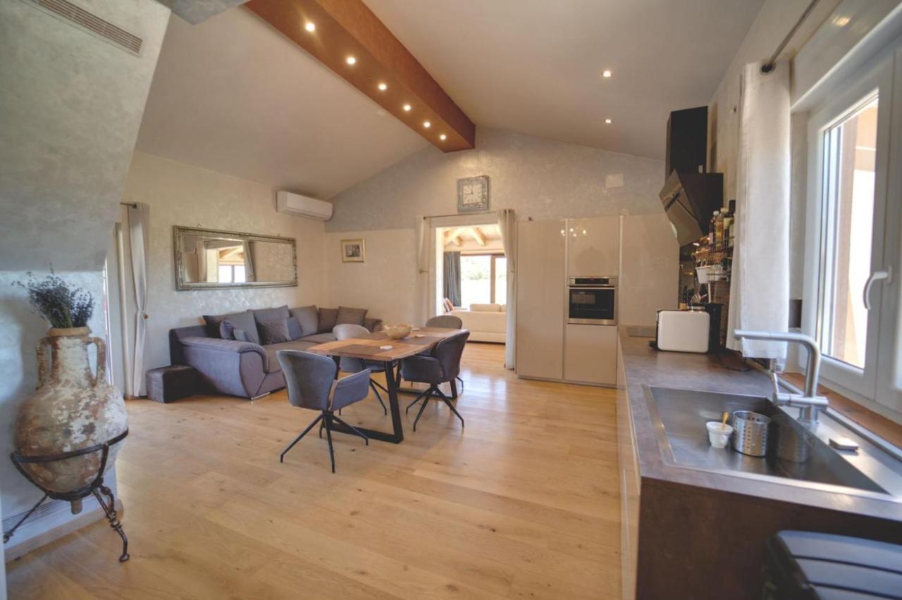 Villa Absolute Privacy Novigrad Istria Exterior foto