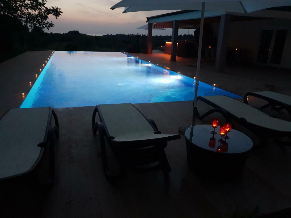 Villa Absolute Privacy Novigrad Istria Exterior foto